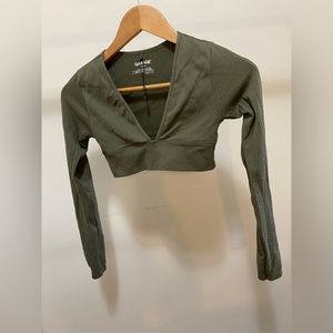 GARAGE CROPED TOP LONG SLEEVE